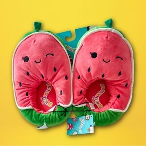 Squishmallows Watermelon Slippers Women’s Size 9-10 (Men 7.5-8.5) NEW